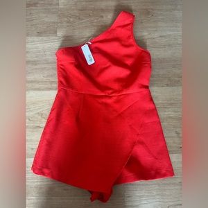 NWT glam apparel romper. size Small. boutique.